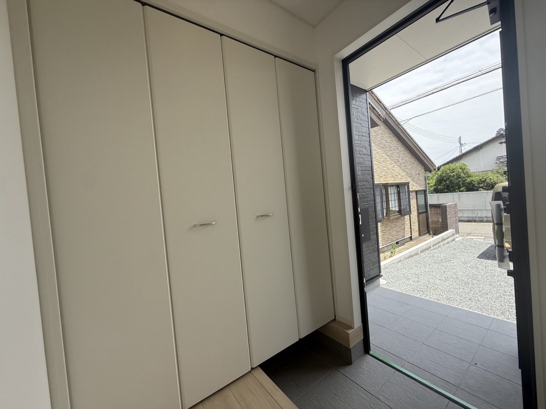 南あわじ市広田広田第1 玄関ホール・シューズボックス